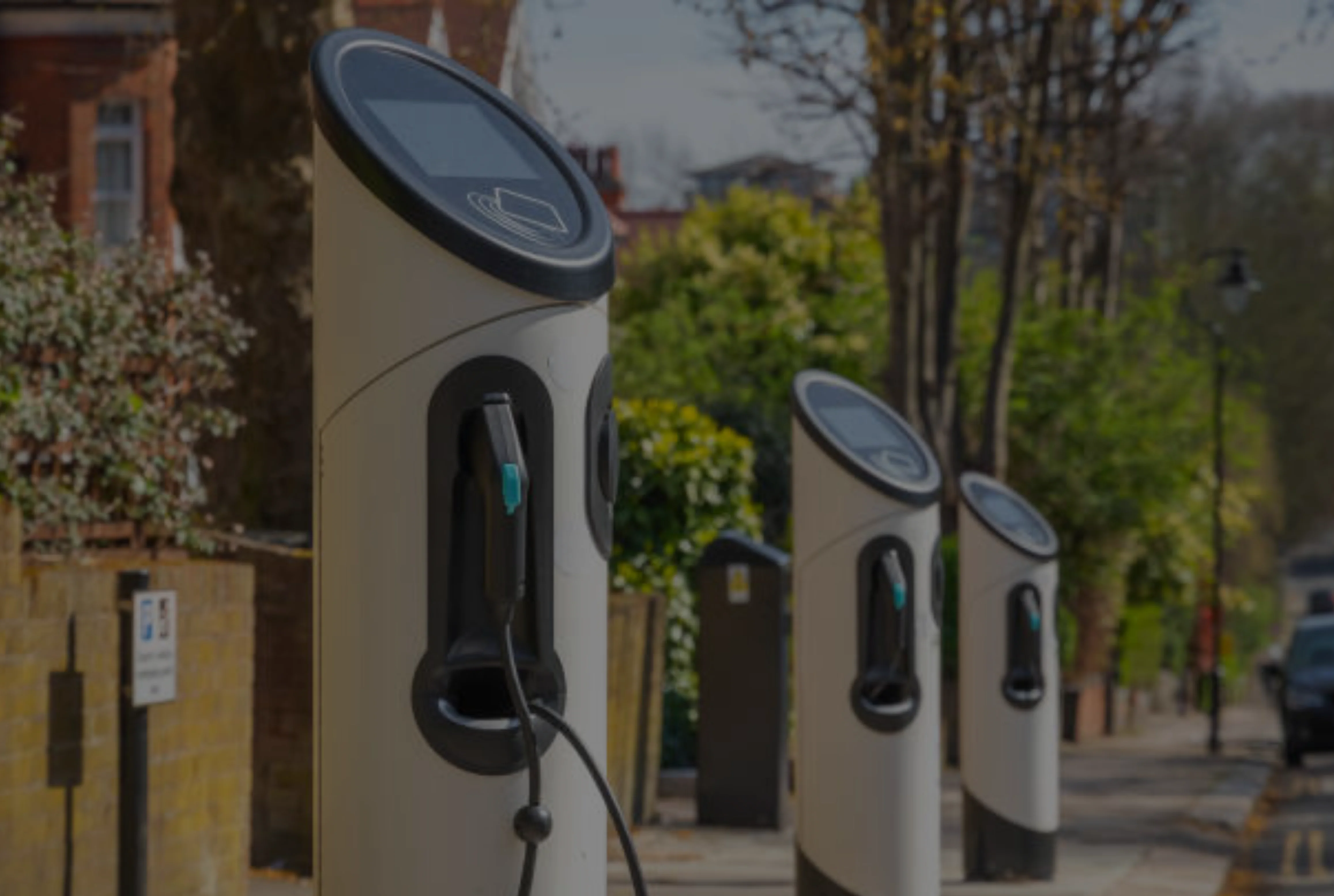 Why Electric Vans Are Good Commercial Vehicles in Singapore